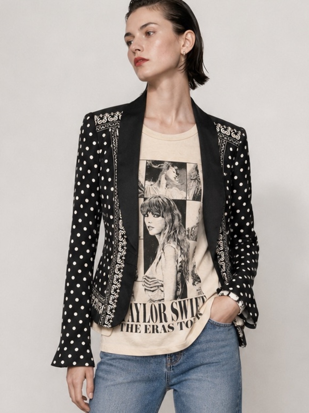WHBM silk black & white print smoking jacket. Hook closure- 4